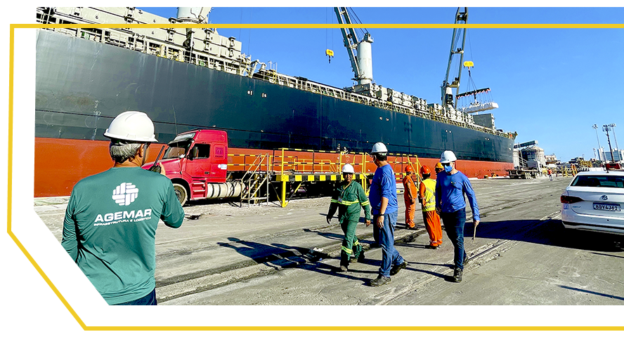 Operações portuárias no Porto do Recife